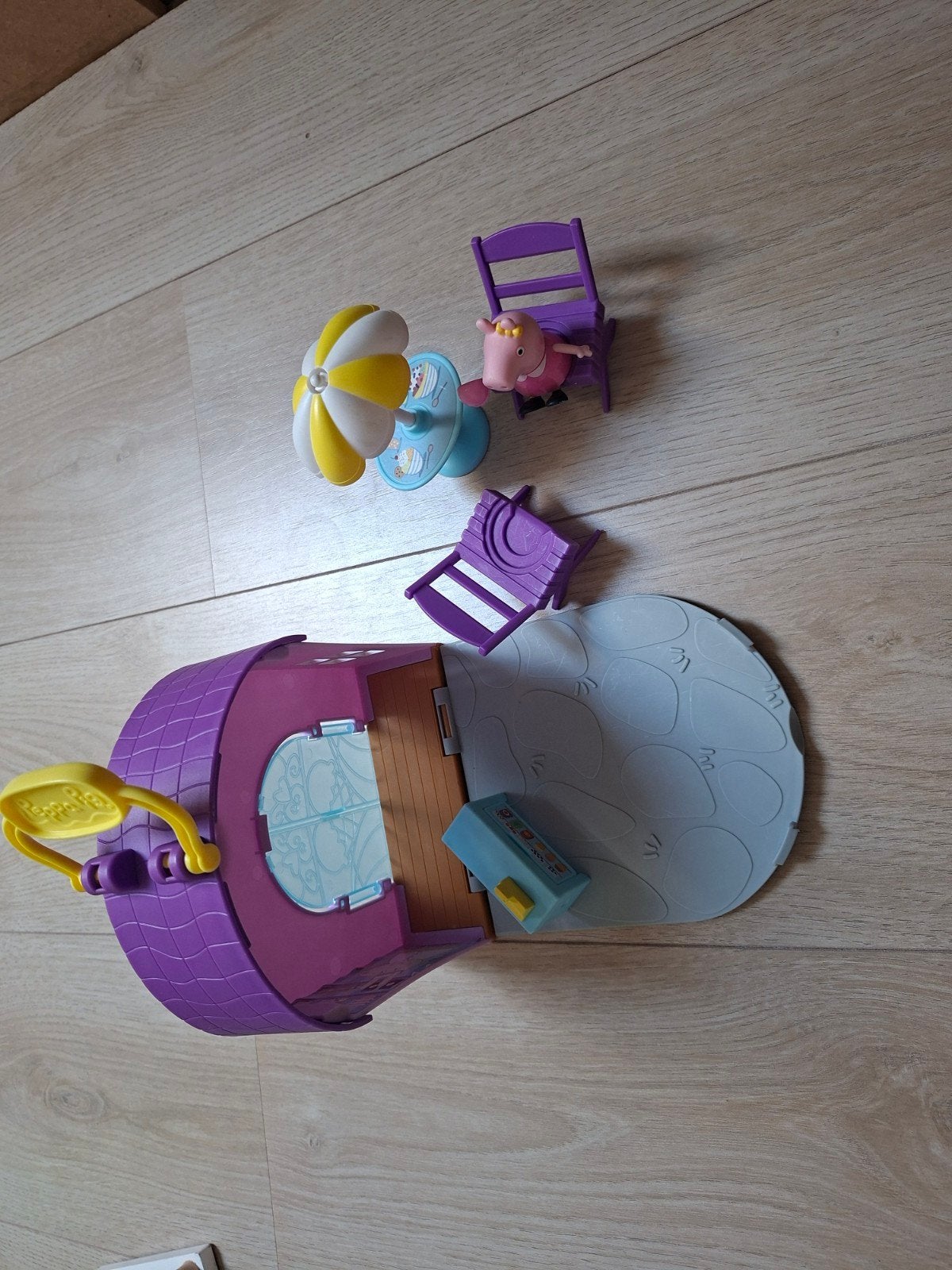 Peppa Pig ijsjes Speelset met Peppa Figuur, Ophalen, Zo goed als nieuw, Jongen of Meisje