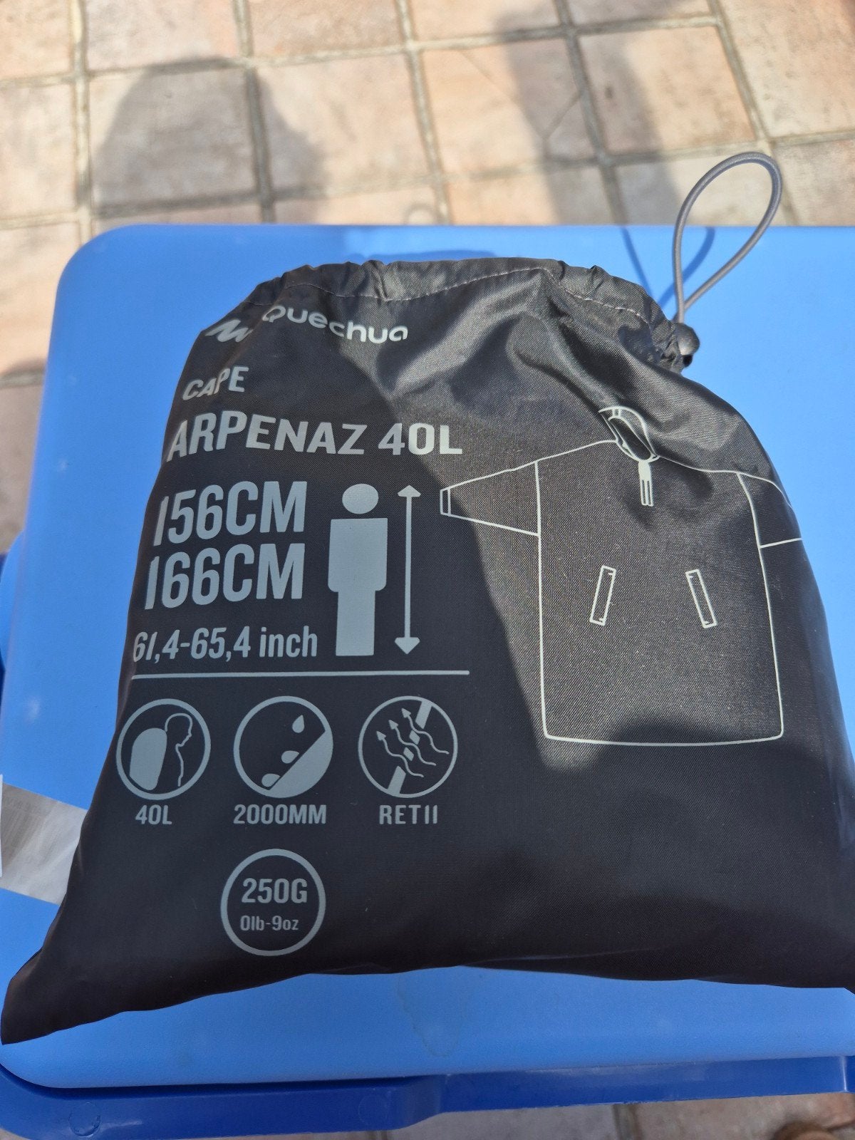 Quechua Arpenaz 40L Regenponcho, Ophalen of Verzenden, Zo goed als nieuw, Regenponcho, Heren