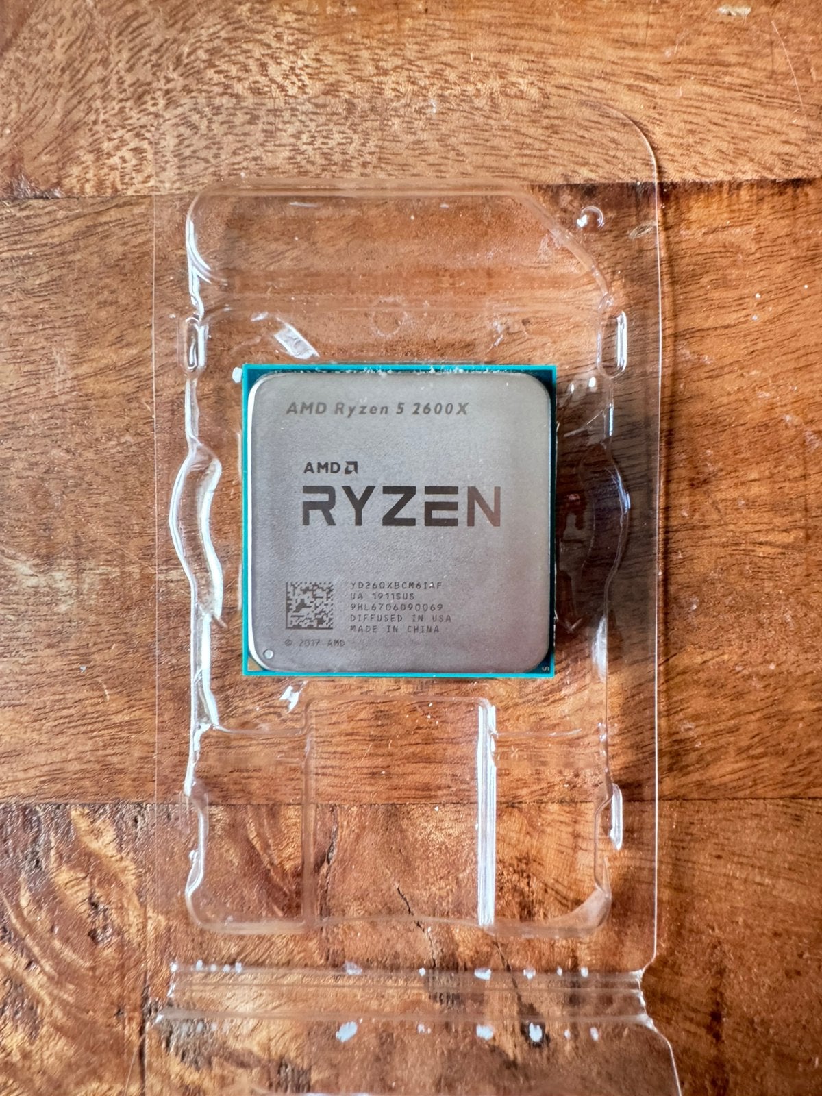 AMD Ryzen 5 2600X met koeler, Ophalen of Verzenden, Zo goed als nieuw, 6-core, 3 tot 4 Ghz