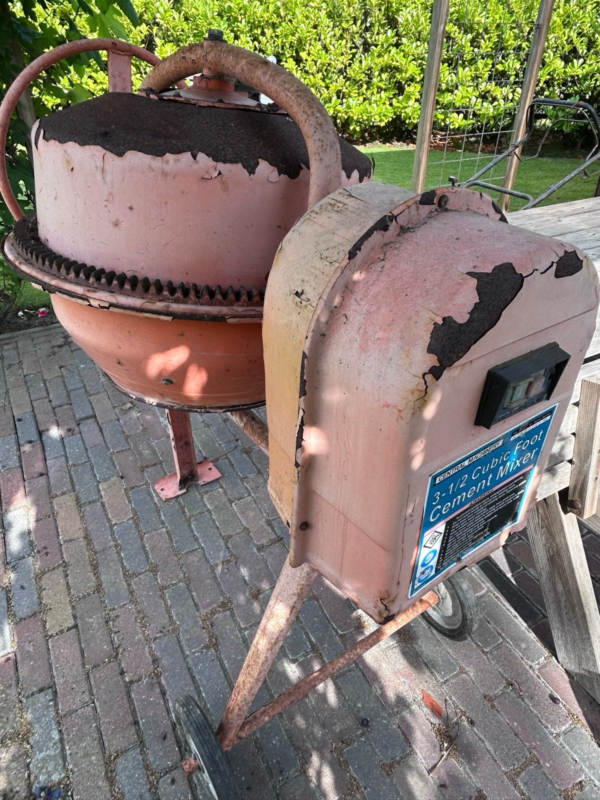 Betonmolen, Ophalen, Gebruikt
