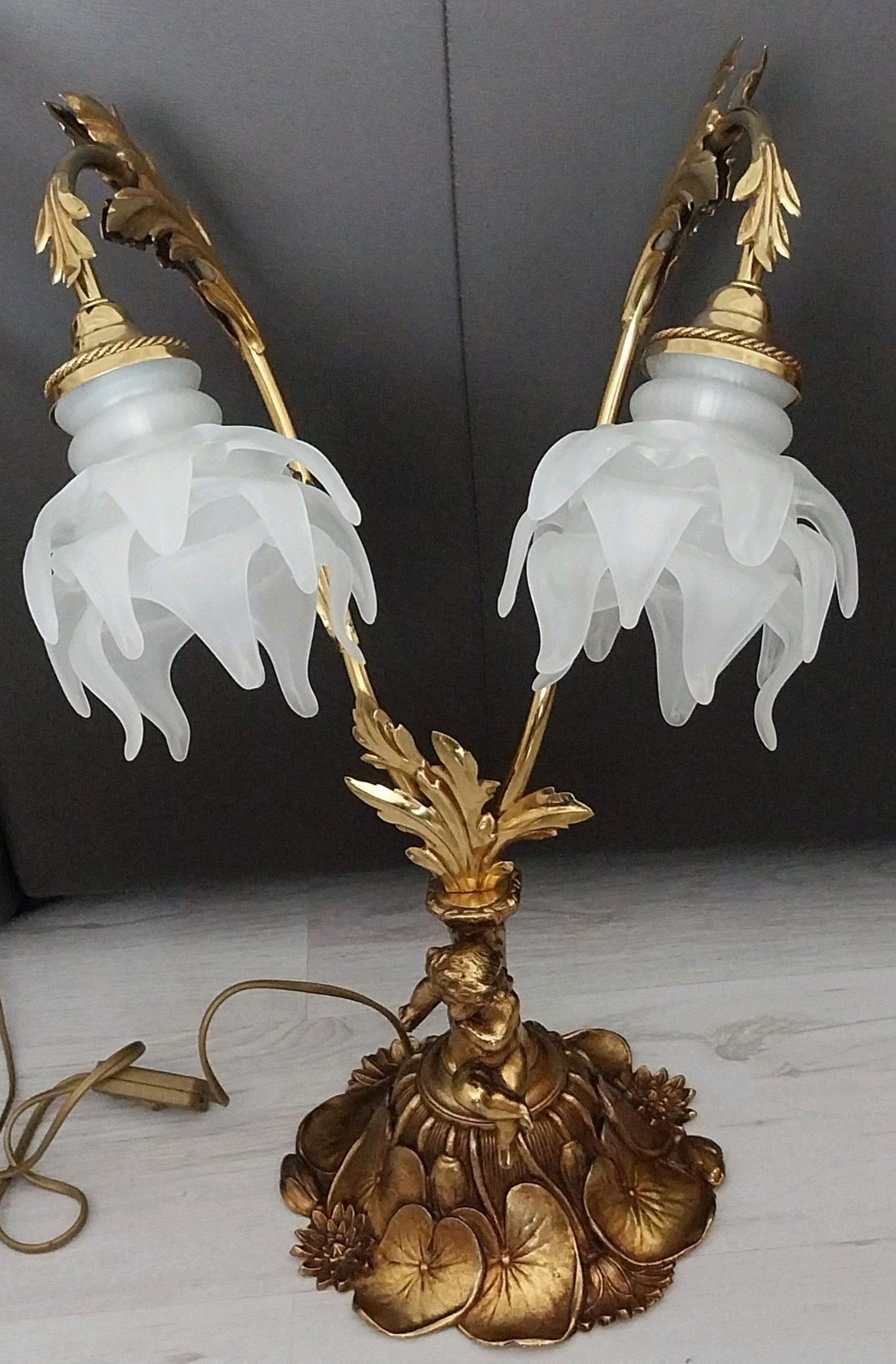 Vintage vergulde tafellamp met cherubijn en waterlelies, Ophalen of Verzenden