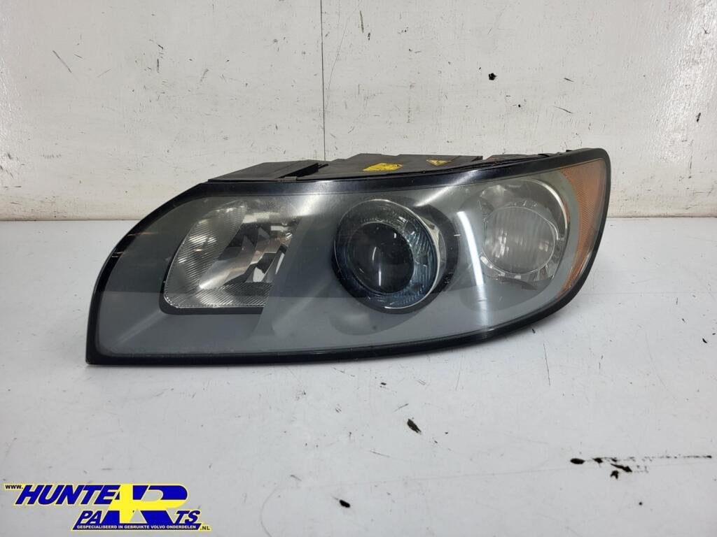 Koplamp xenon L Volvo V50 ('04-'07) 30698889, Auto-onderdelen, Gebruikt, Ophalen of Verzenden, Volvo, Volvo