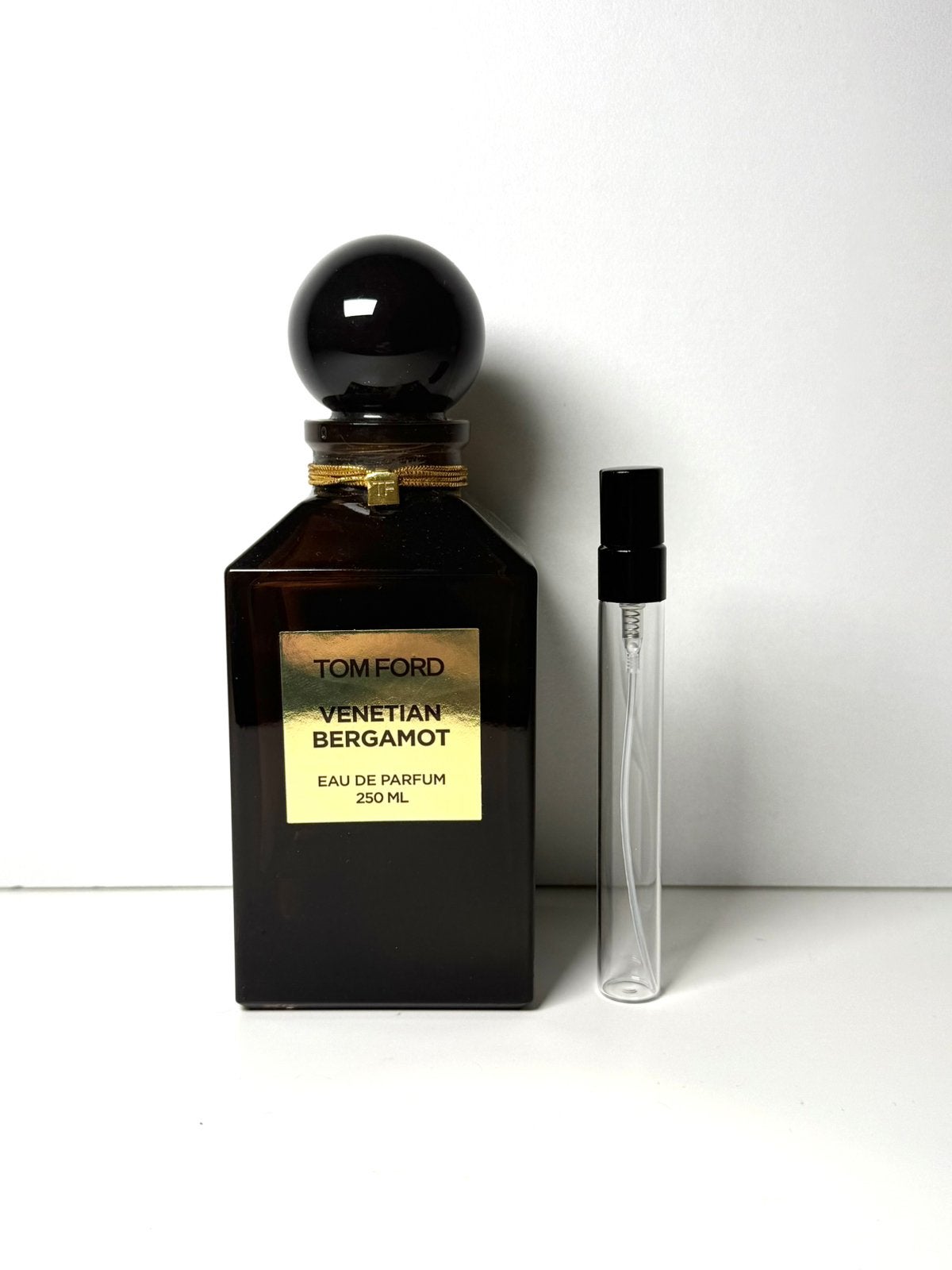 Tom Ford - Venetian Bergamot (Sample/Proefje/Decant), Sieraden, Tassen en Uiterlijk, Uiterlijk | Parfum, Ophalen of Verzenden