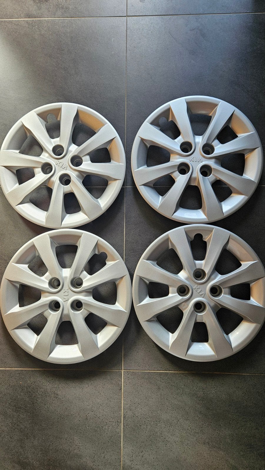 Kia Rio 15 inch originele wieldoppen, Ophalen of Verzenden, Nieuw