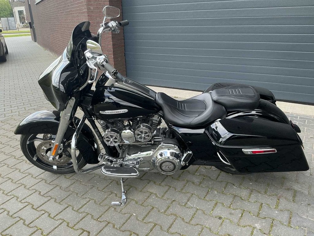 Harley Davidson Tour 110 FLHXSE Street Gl CVO Motorfiets, Motoren, Motoren | Harley-Davidson, Bedrijf, Overig
