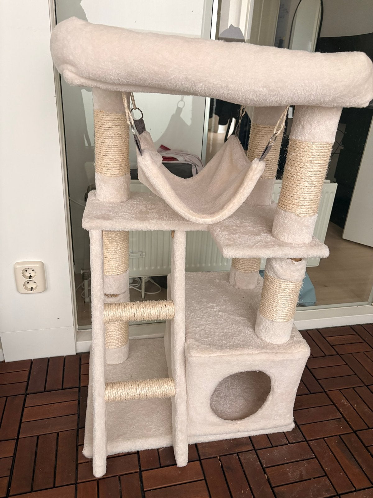 Krabpaal/ kattenhuisje, Dieren en Toebehoren, Poes