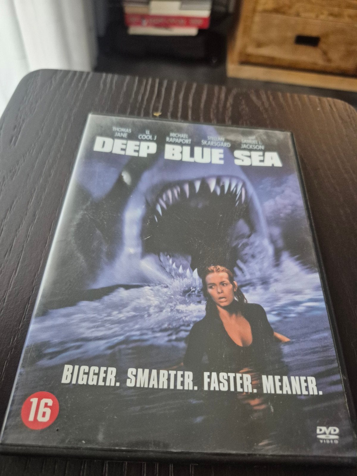Deep Blue Sea DVD - Actiethriller met haaien, Vanaf 16 jaar, Nederlands, Actiethriller, Ophalen of Verzenden