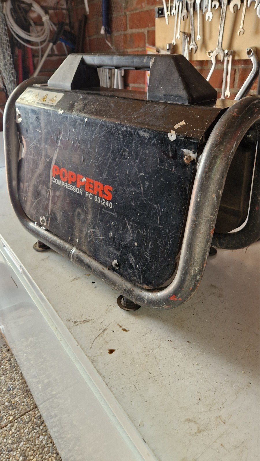 Poppers Compressor PC 03/240 - Professionele Luchtcompressor, Doe-het-zelf en Verbouw, Compressors, Ophalen, Gebruikt, 6 tot 10 bar