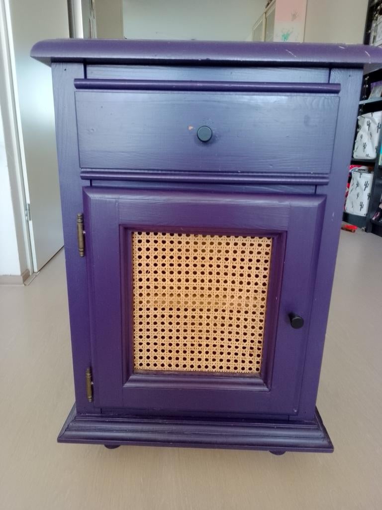 Nachtkastje, Ophalen, Minder dan 45 cm, Zo goed als nieuw, 70 cm of meer