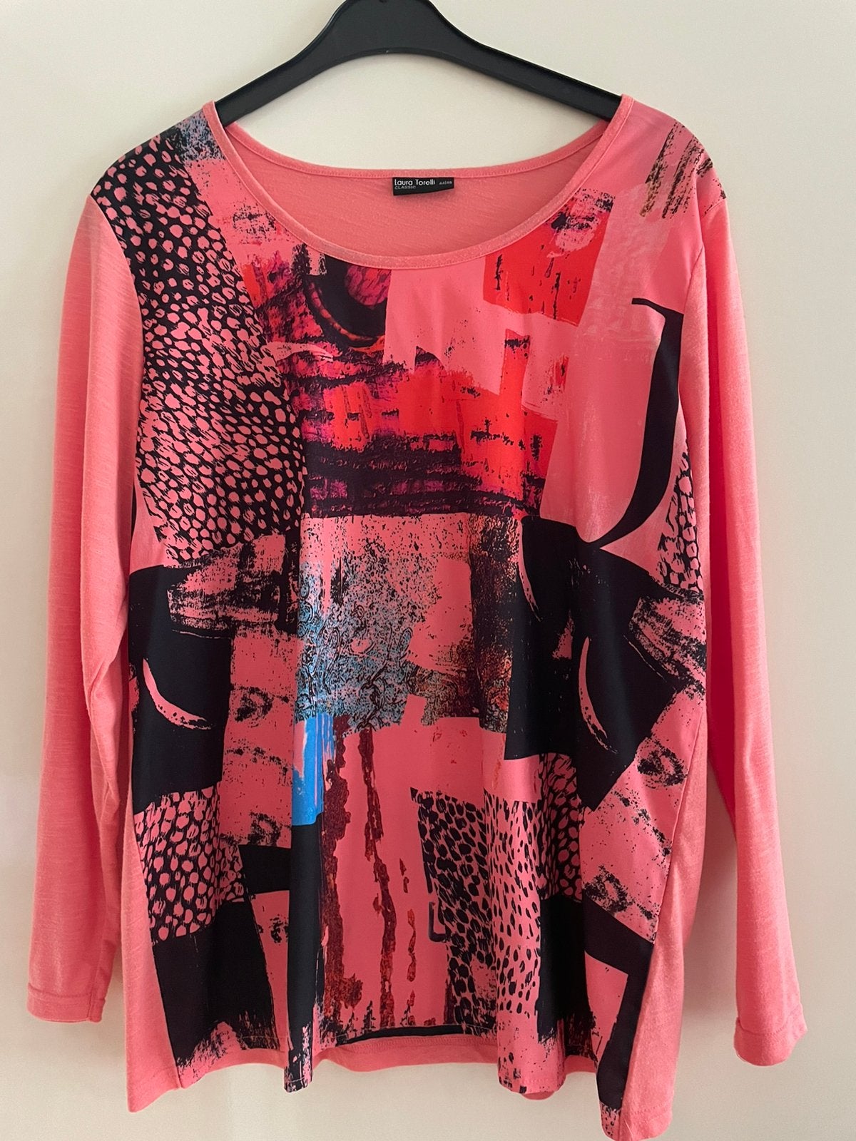‘t Shirt maat 44/46, Ophalen of Verzenden, Zo goed als nieuw, Shirt of Top
