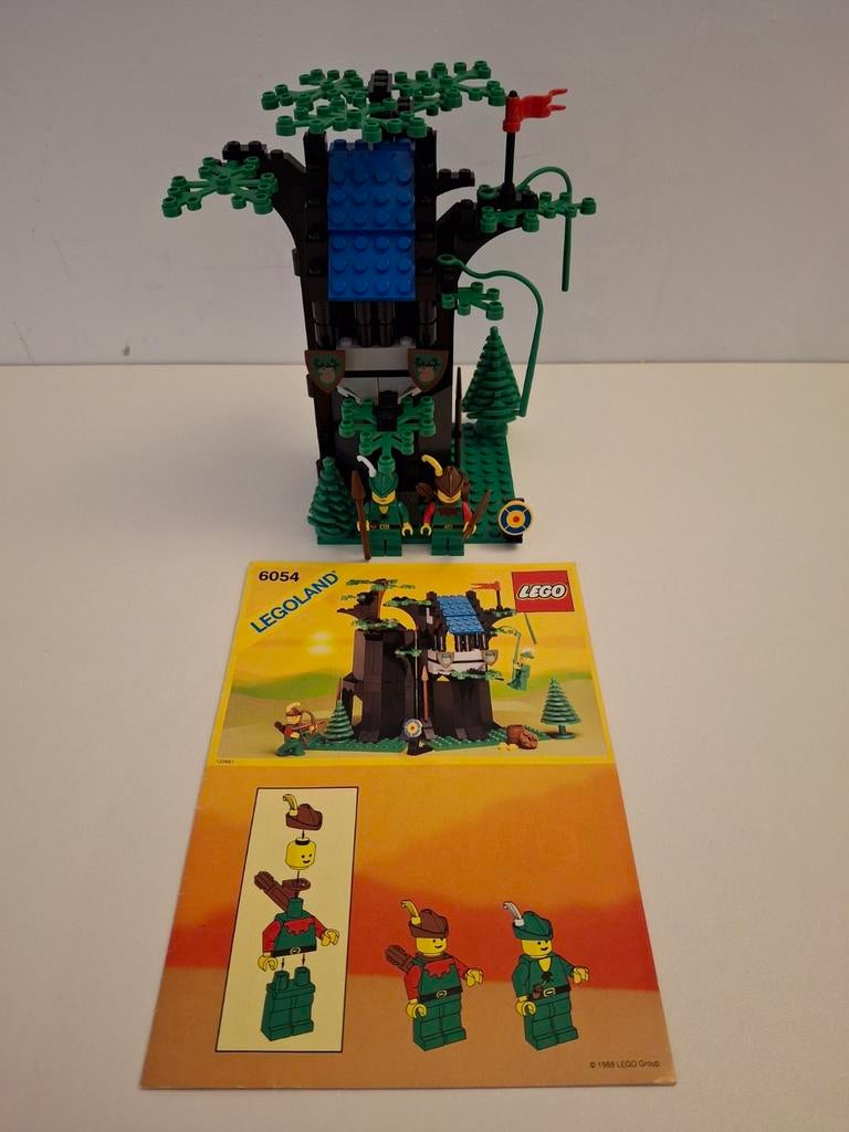 Lego 6054 Forestmen's Hideout. Jaren 80 Castle, Kinderen en Baby's, Speelgoed | Duplo en Lego, Compleet, Lego, Info@lego.com, 33 Bath Road, Slough, UK