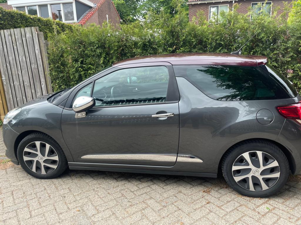 Citroën DS3 1.6 Hdif 2012 Grijs, Voorwielaandrijving, 28 km/l, 4 cilinders, Origineel Nederlands