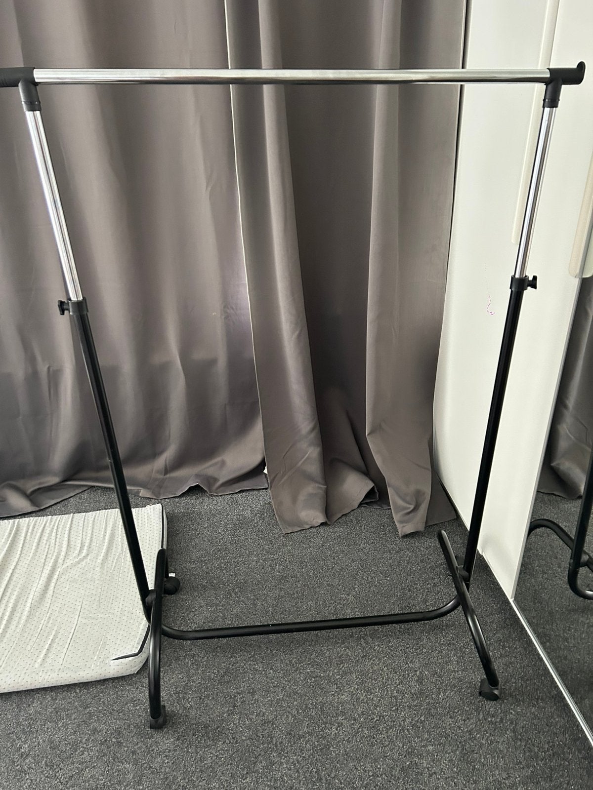 Kleding rek van IKEA, Ophalen, Met wielen, Gebruikt