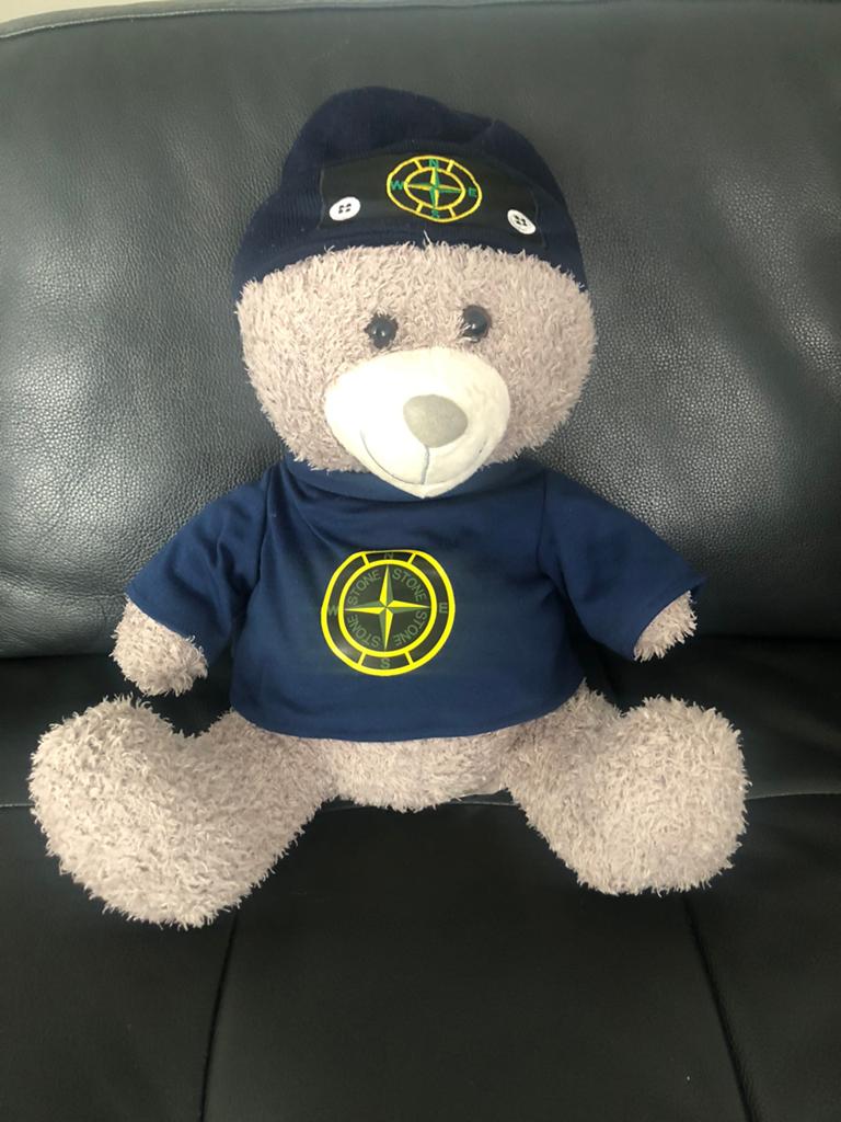 Stone island beer zo goed als nieuw, Kinderen en Baby's, Speelgoed | Knuffels en Pluche, Ophalen of Verzenden, Zo goed als nieuw