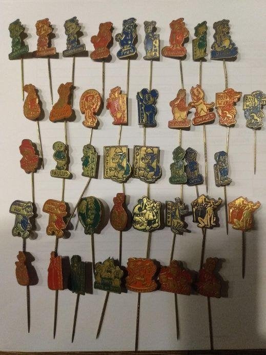Diverse speldjes Disney, Donald Duck, Flintstones en anderen, Verzamelen, Ophalen of Verzenden, Zo goed als nieuw, Figuurtje, Speldje of Pin