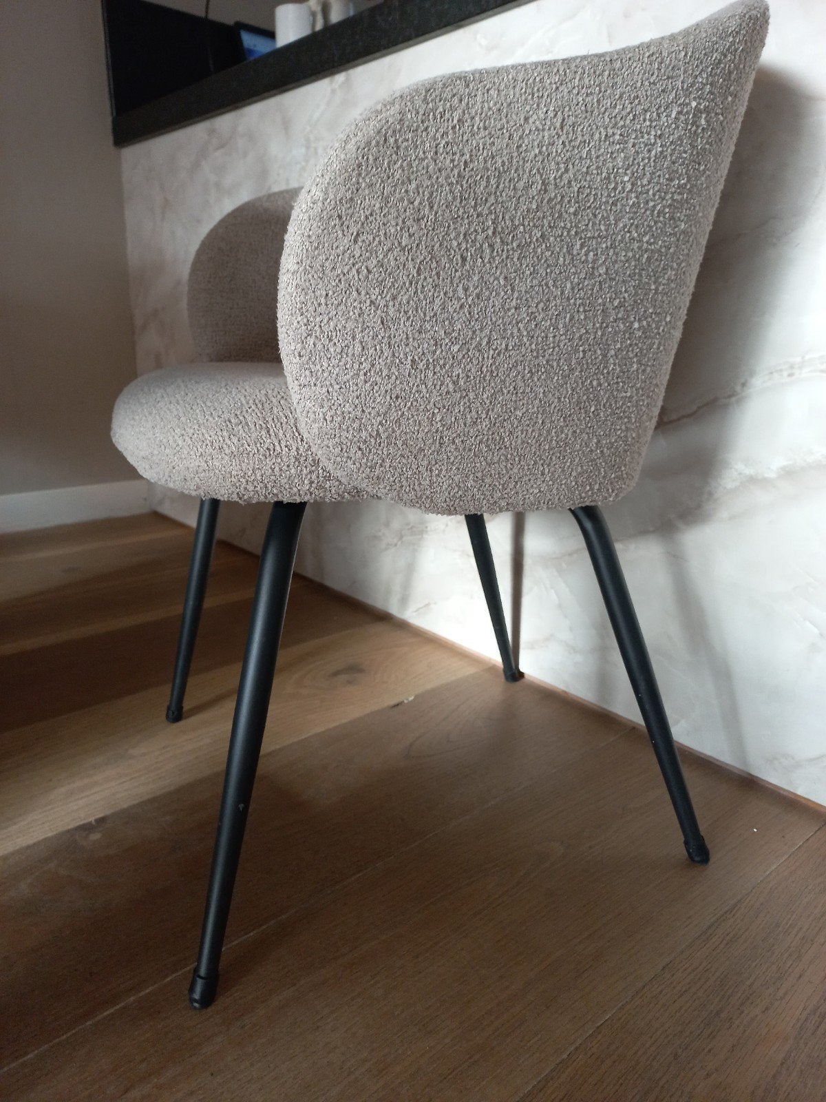3 Grijze Teddy Stoelen met Zwarte Poten - Kwantum, Ophalen, Gebruikt, Drie, Metaal