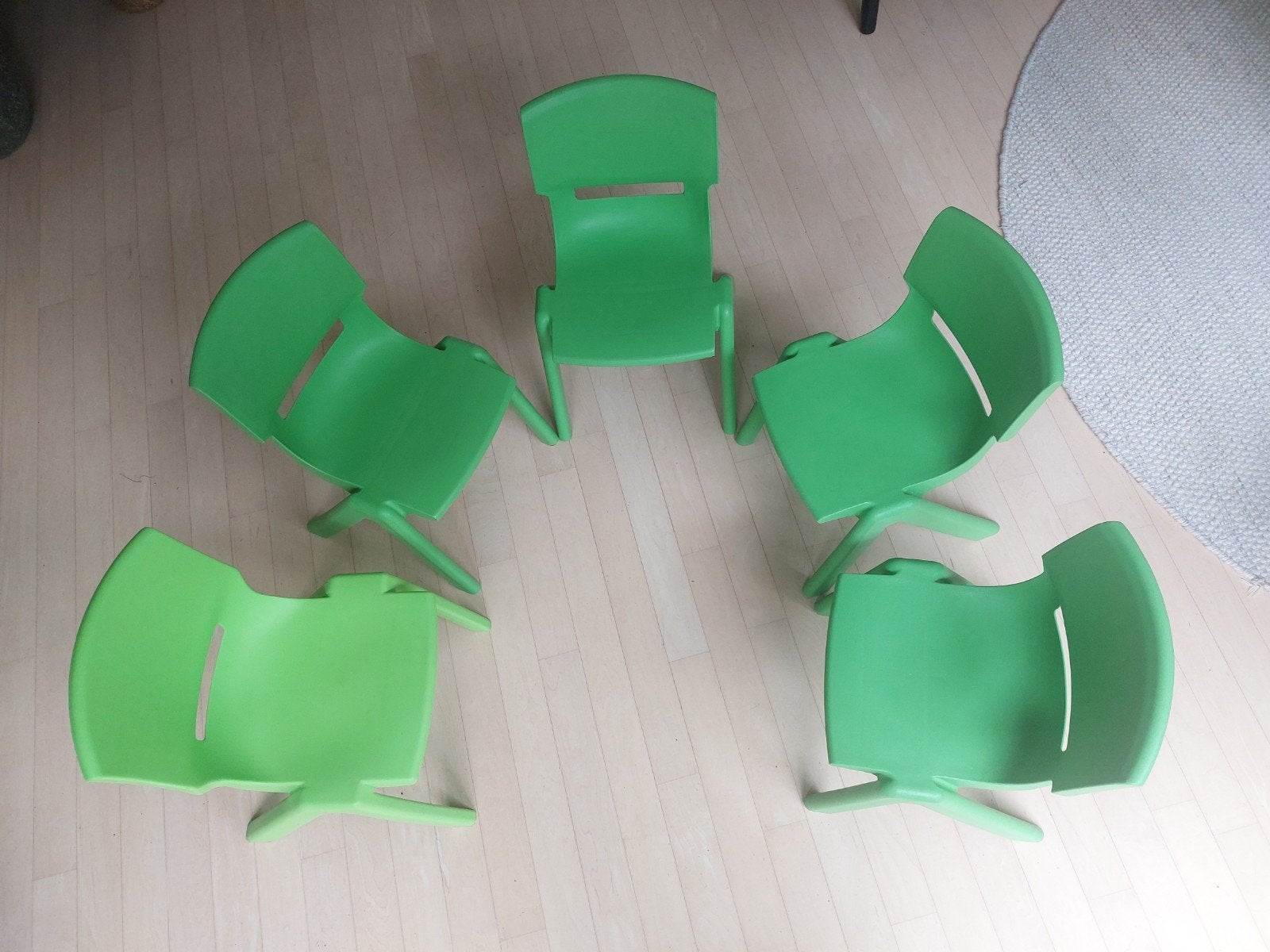 Bieco kunststof kinderstoeltje (nog 1 beschikbaar), Ophalen, Gebruikt, Stoel(en)