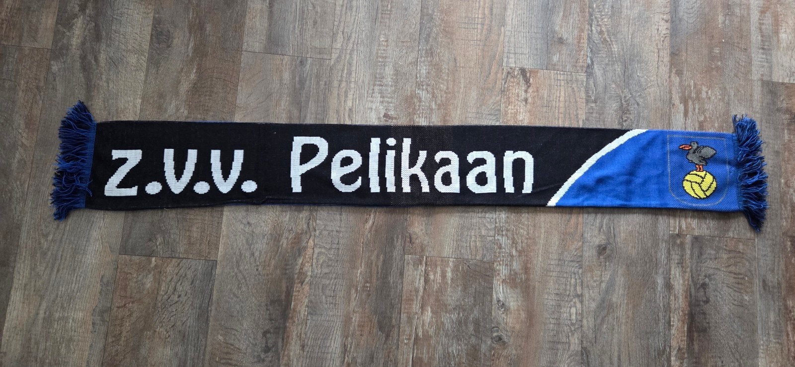 Sjaal ZVV Pelikaan, Ophalen of Verzenden, Zo goed als nieuw, Buitenlandse clubs, Vaantje of Sjaal