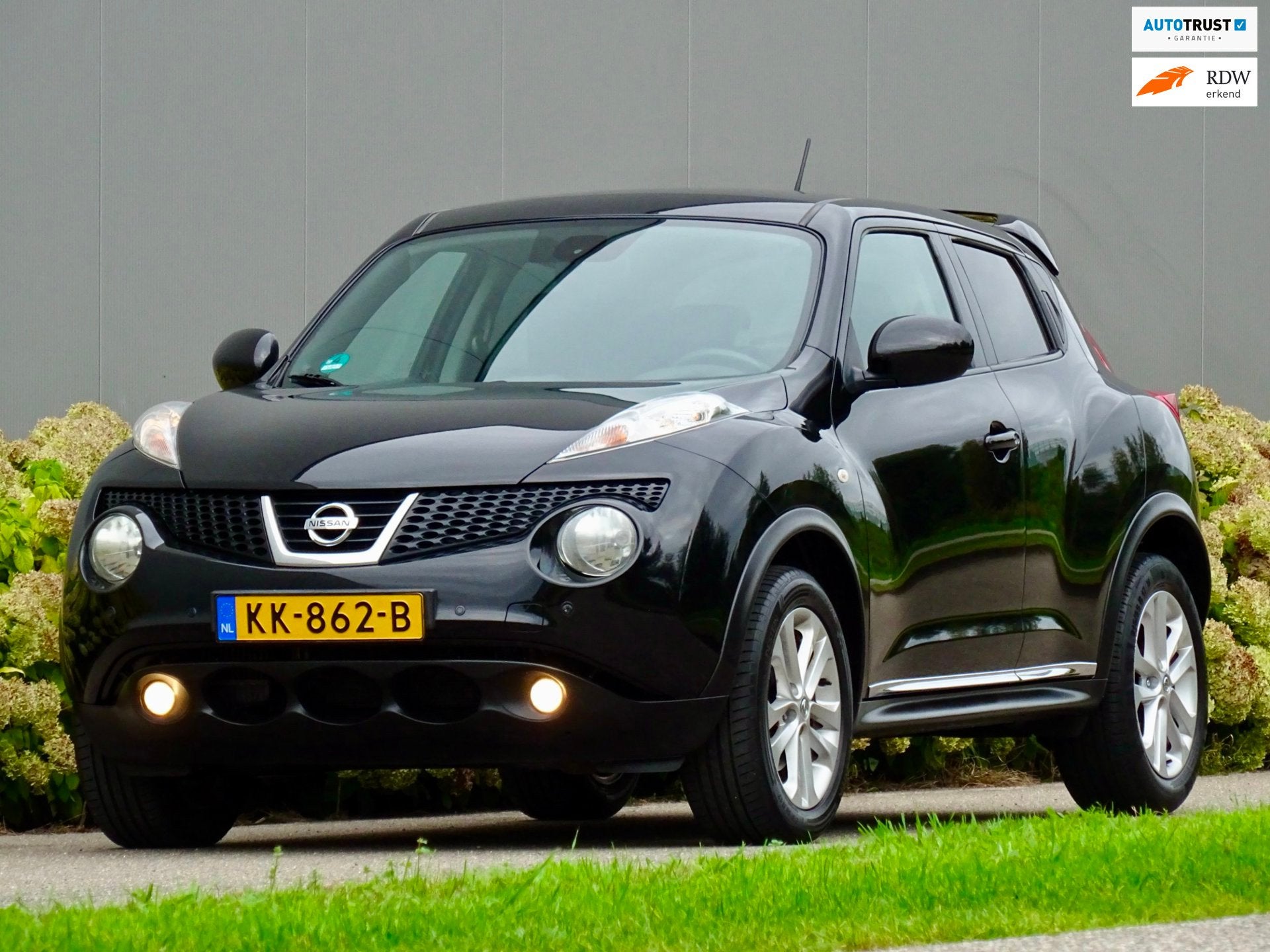 Nissan Juke 1.6 Tekna SPORT | Leer | Perfect Onderhoud | 1e, Auto's, Voorwielaandrijving, 1618 cc, Gebruikt, Zwart