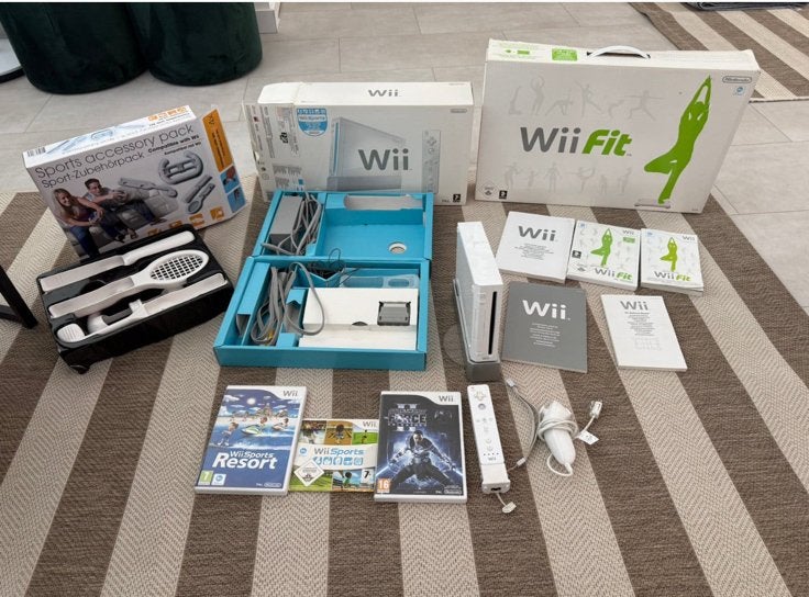 Nintendo Wii Sports set!, Ophalen of Verzenden, Zo goed als nieuw, Met 1 controller