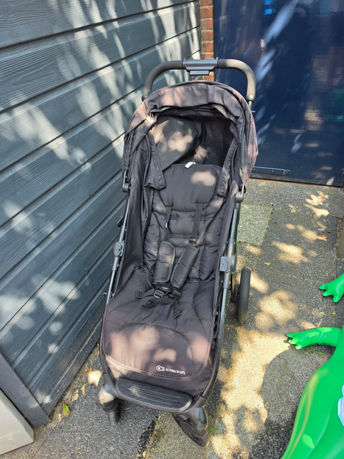 Zwarte kinderkraft kinderwagen, Kinderen en Baby's, Kinderwagens en Combinaties, Ophalen, Gebruikt, Kinderwagen, Overige merken