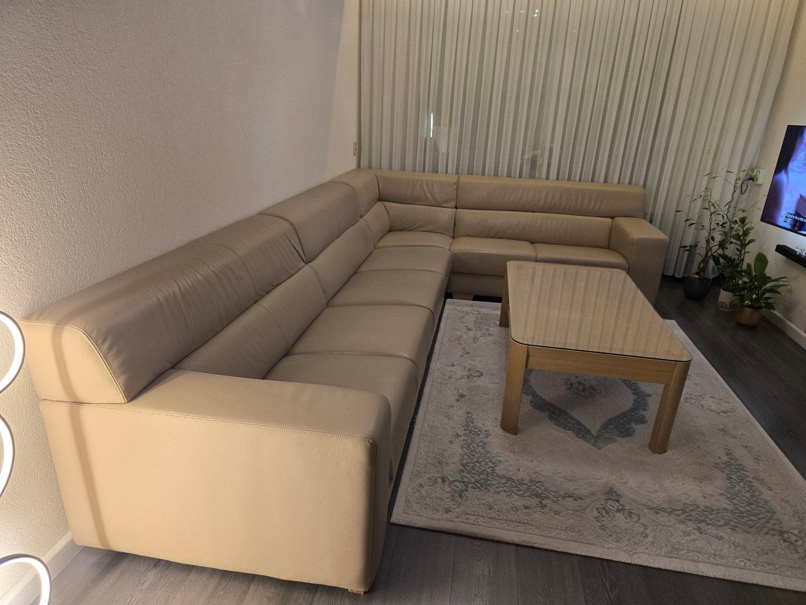 Grote beige leren hoekbank - comfortabel en ruim, Ophalen, Gebruikt, Hoekbank, 300 cm of meer