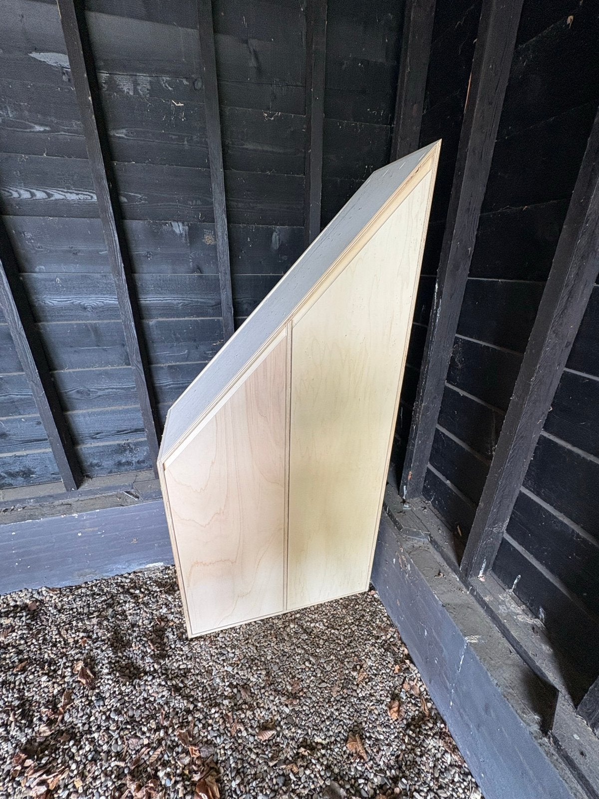 Mooie houten kledingkast voor schuine wand, Ophalen, 50 tot 100 cm, Zo goed als nieuw, 25 tot 50 cm