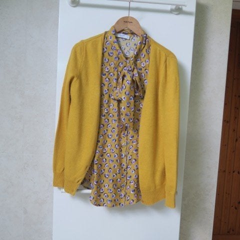 Gileetje okergeel + bijpassende blouse Blugirl mt 38 (it 42), Maat 38/40 (M), Geel, Blugirl, Ophalen of Verzenden