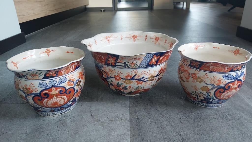 3 handbeschilderde kastschalen, Ophalen
