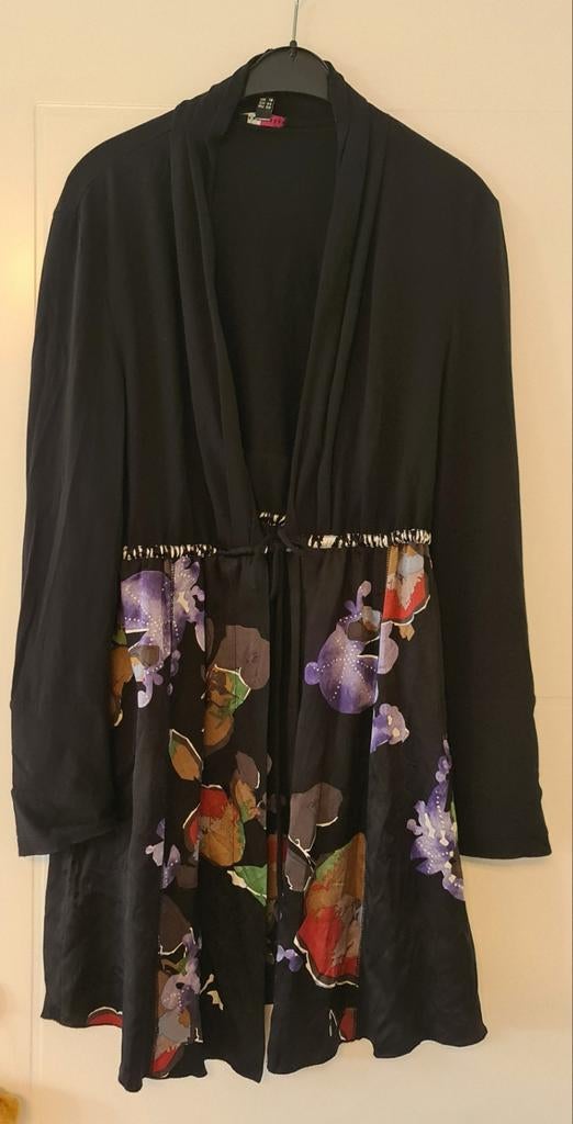 Mart Visser vest met zijden onderkant maat 44 nieuwstaat, Ophalen of Verzenden, Zo goed als nieuw, Maat 42/44 (L), Blauw