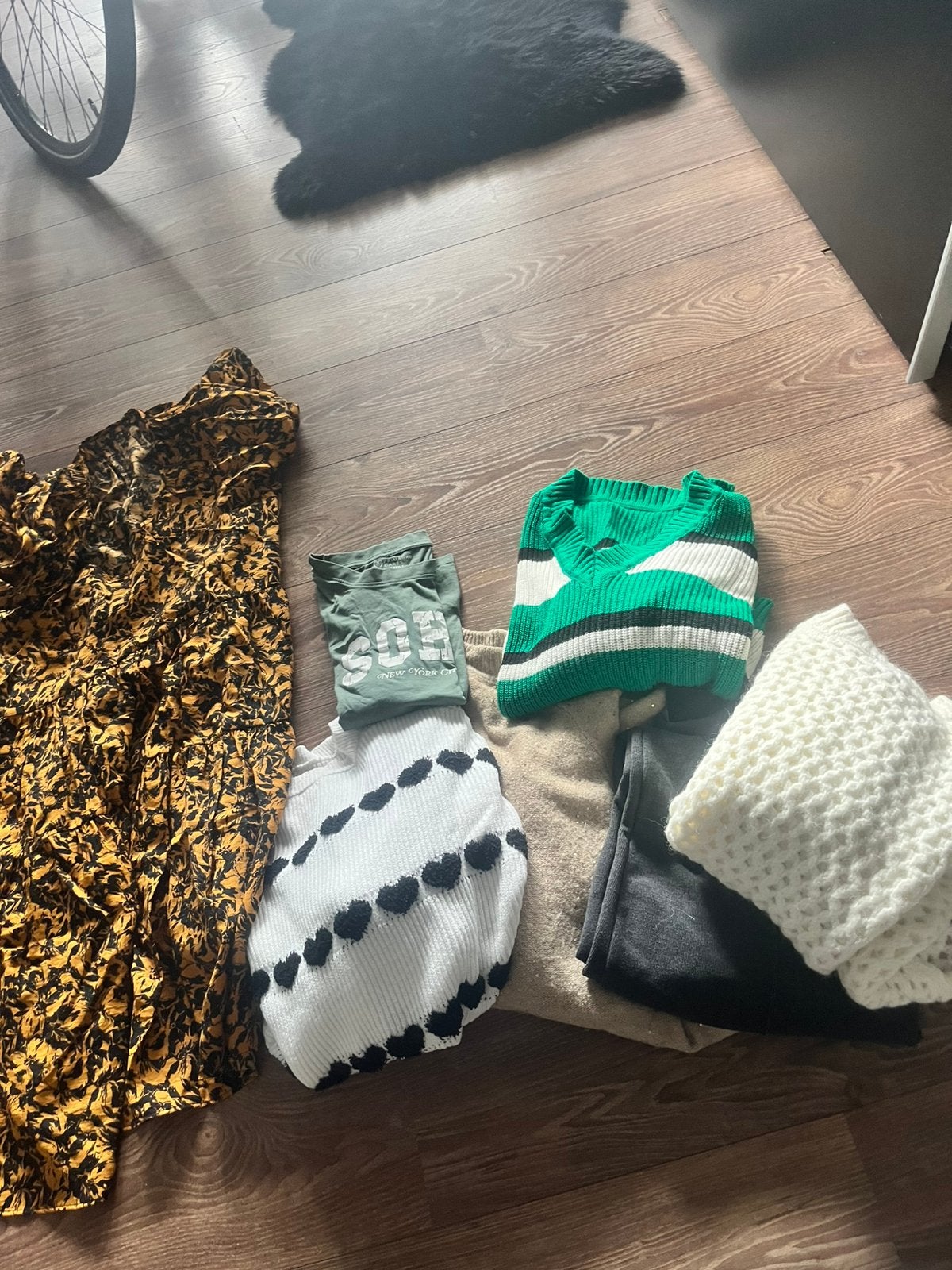 3 zakken dameskleding XL en dekbedovertrekken 2-persoons, Kleding | Dames, Overige Dameskleding, Ophalen, Zo goed als nieuw