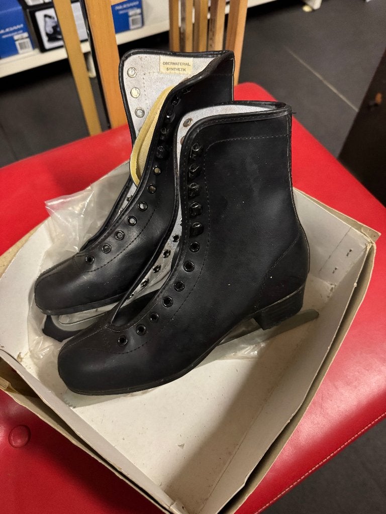 zwarte kunstschaatsen maat 36, Sport en Fitness, Overige merken, Nieuw, Ophalen of Verzenden, Kunstschaatsen