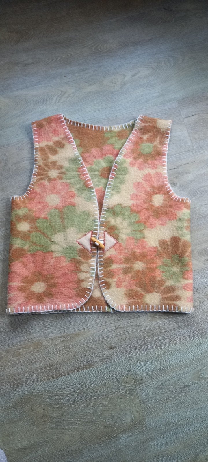 Handgemaakte wollen bodywarmer,  nieuw- Maat L, Ophalen of Verzenden, Gedragen, Maat 42/44 (L), Meerkleurig