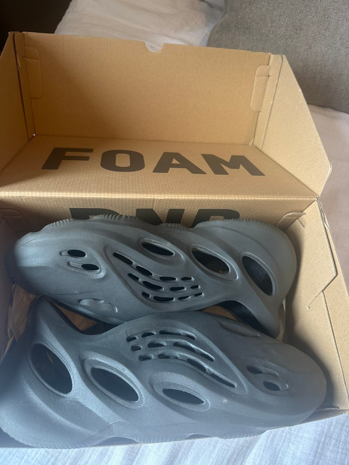 Yeezy foam runner us12 adidas, Ophalen of Verzenden, Gedragen, Overige kleuren, Sneakers of Gympen