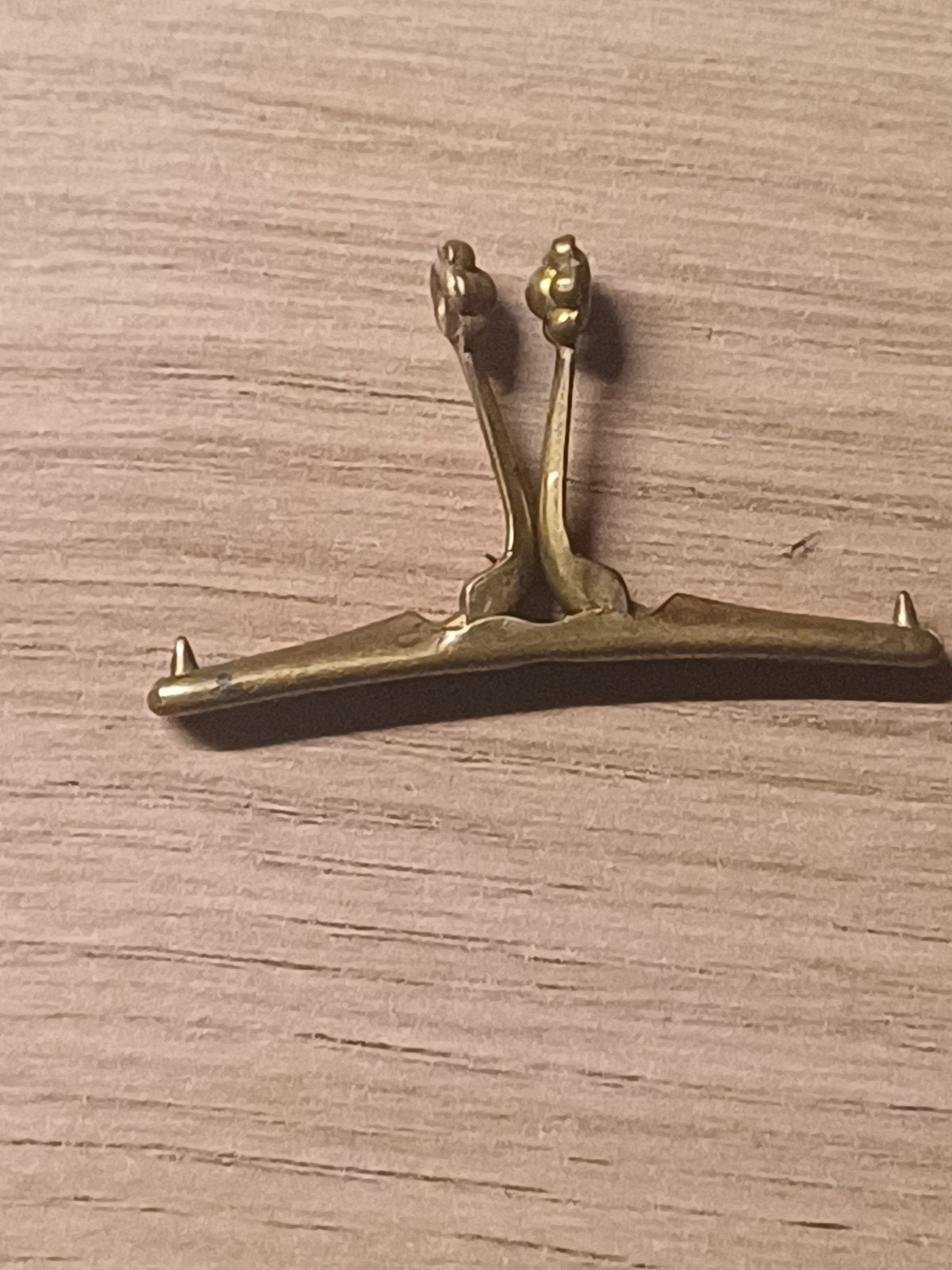Vintage 'The Tenax' Gilt Broche - Made in England, Ophalen of Verzenden, Gebruikt, Overige materialen