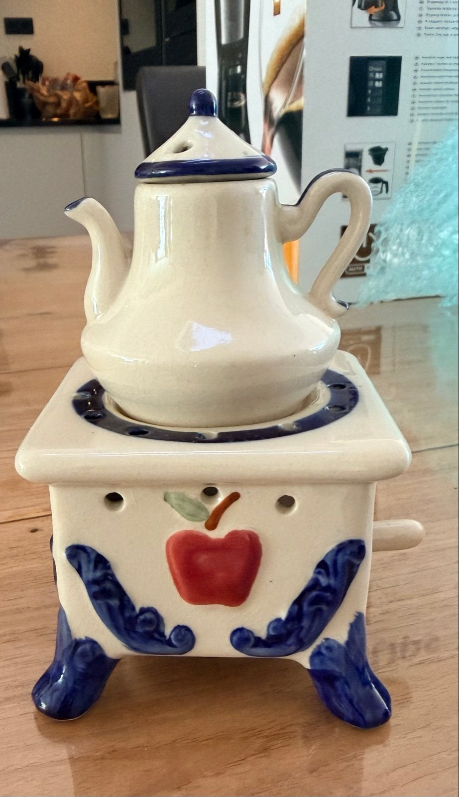 Vintage theepot met theelichtje - Delfts Blauw stijl, Ophalen