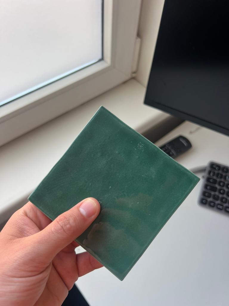 35 groene tegels, Ophalen, Zo goed als nieuw, Groen