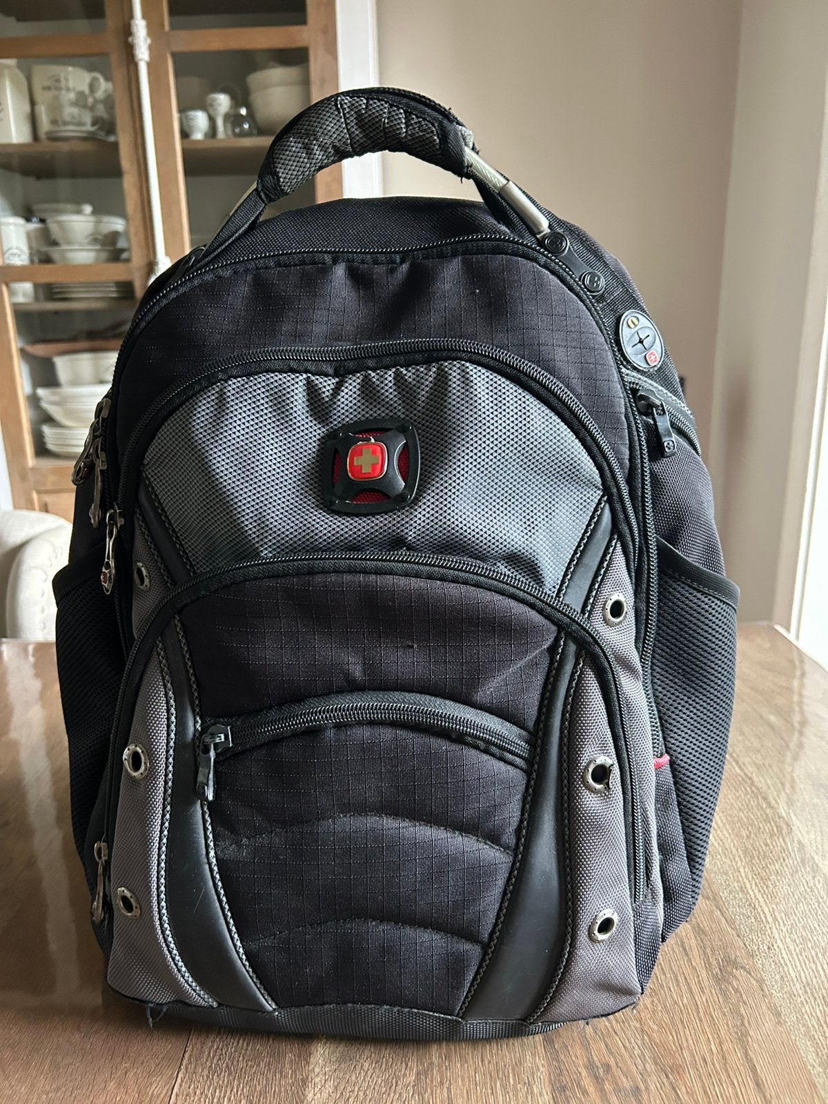 SWISS GEAR LAPTOP RUGZAK/RUGTAS, Ophalen of Verzenden, Zo goed als nieuw, Overige merken