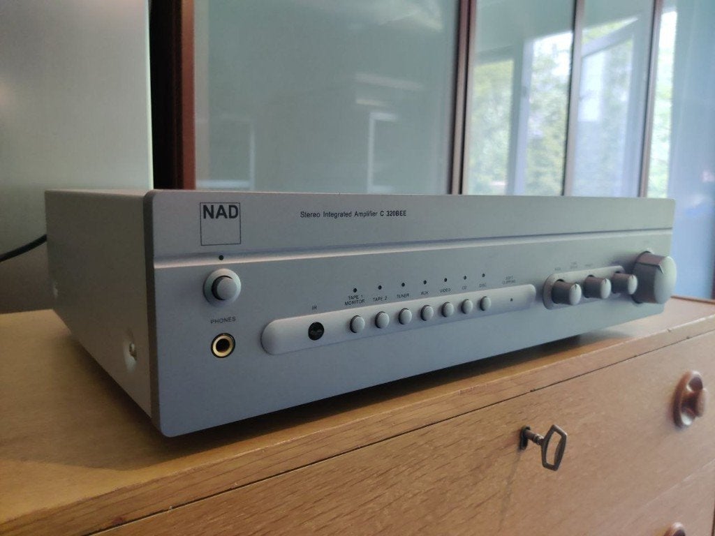 NAD C 320 bee versterker, Ophalen, Gebruikt, 120 watt of meer, Overige merken