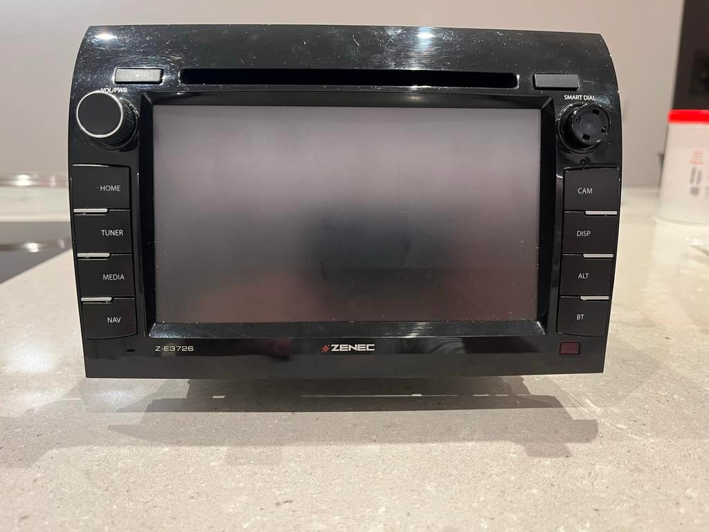 Zenec Z-E3726 Navigatiesysteem voor camper - Fiat Ducato, Ophalen, Gebruikt