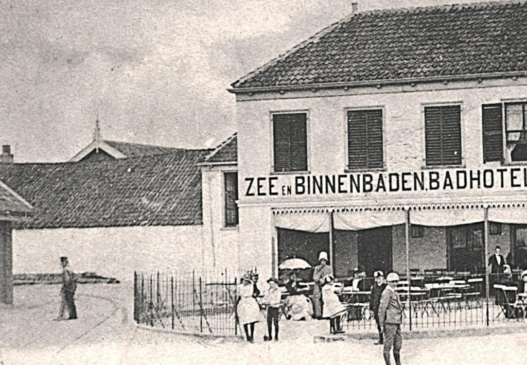 700039 Zandvoort 1899 Zee Binnenbaden Badhotel W. Driehuizen, Ophalen of Verzenden, Voor 1920, Gelopen, Noord-Holland