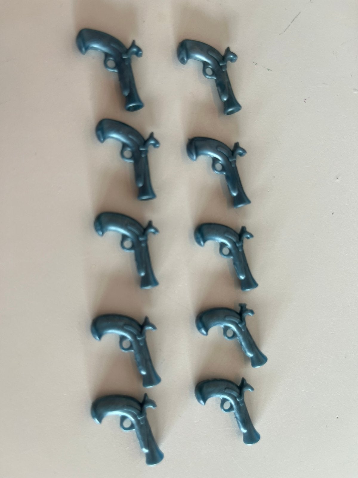 Playmobil onderdelen: revolver 10 stuks, Ophalen of Verzenden, Zo goed als nieuw, Losse onderdelen