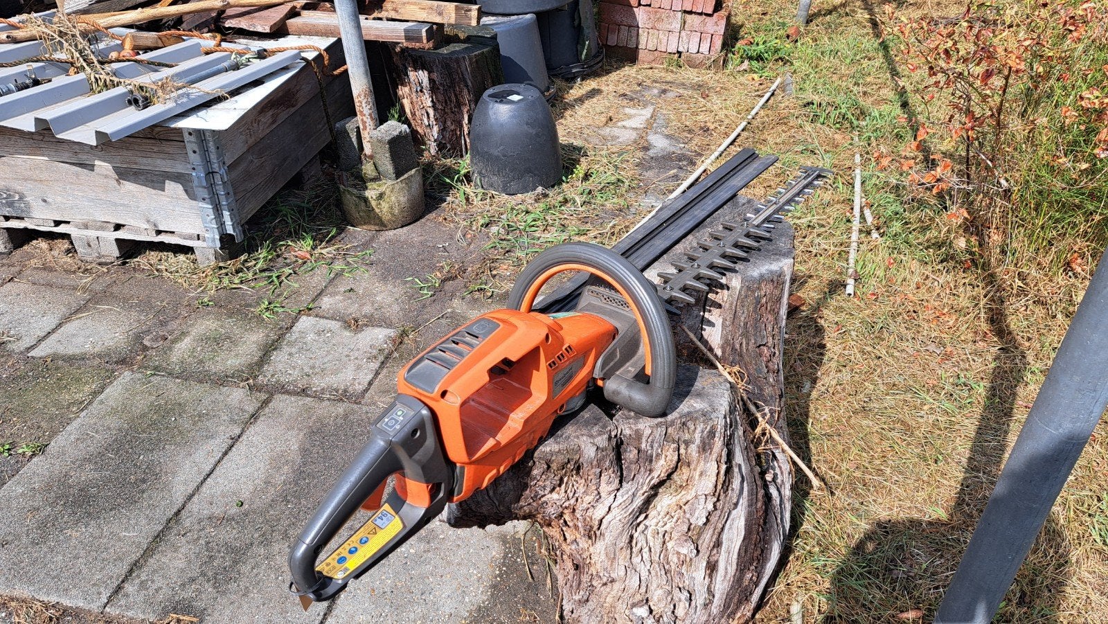 Husqvarna 520 iHD60 (accu) heggenschaar, zonder accu, Tuin en Terras, Heggenscharen, Ophalen, Accu, 520 iHD60, ????