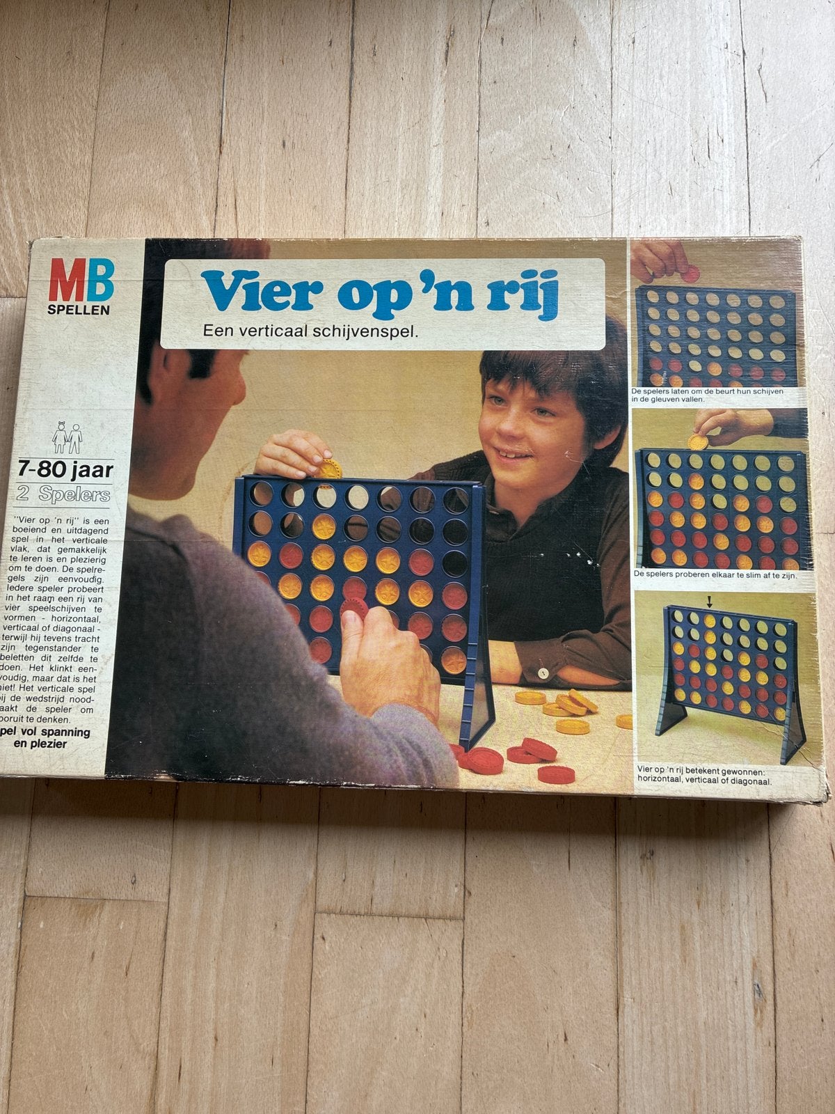 MB Spellen Vier op 'n rij - Klassiek verticaal schijvenspel, Een of twee spelers, Ophalen, Gebruikt