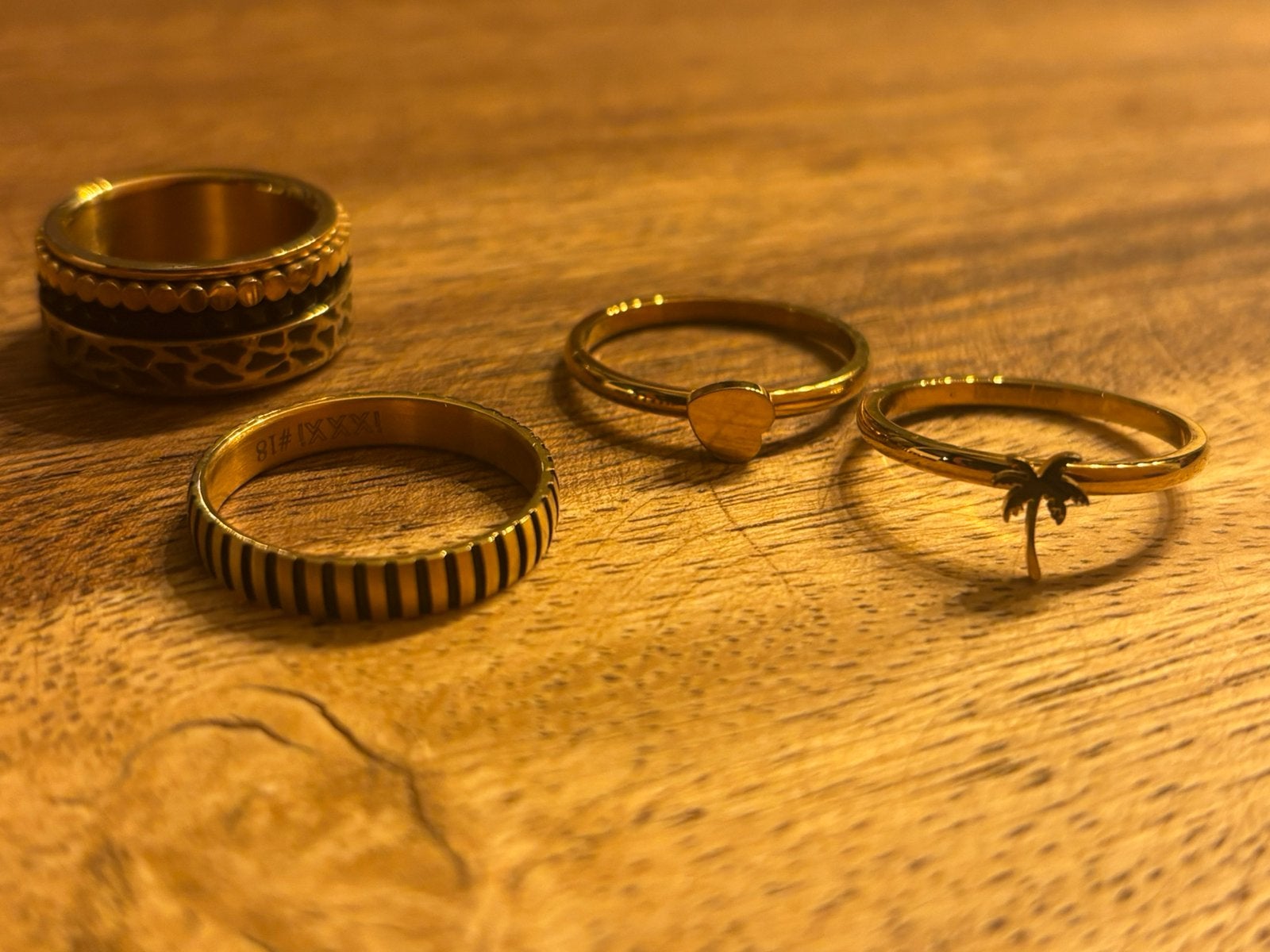 Ixxi ring, 18 tot 19, IJzer of Staal, Ophalen of Verzenden, Zo goed als nieuw