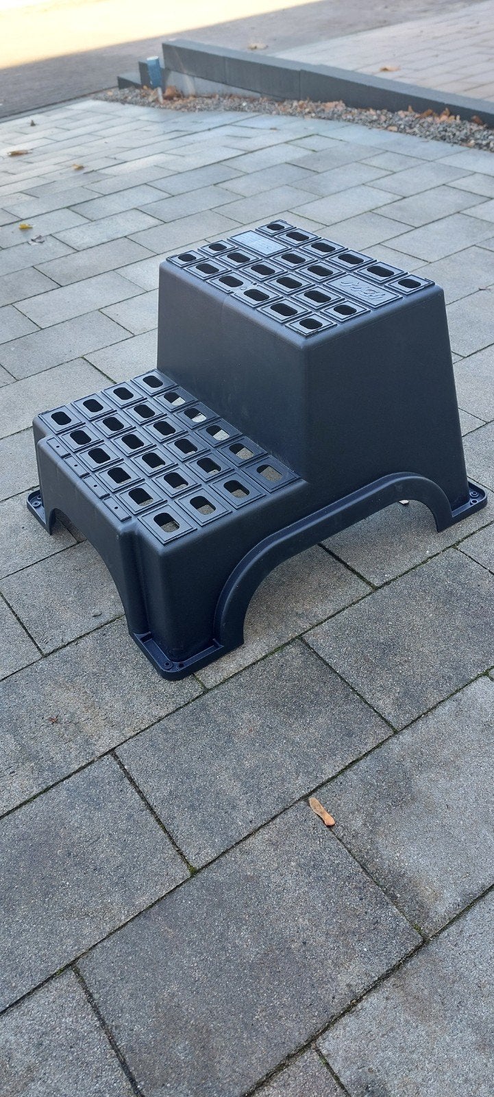Kunststof caravan opstapje 40 cm hoog 39 cm breed, Caravans en Kamperen, Ophalen, Nieuw