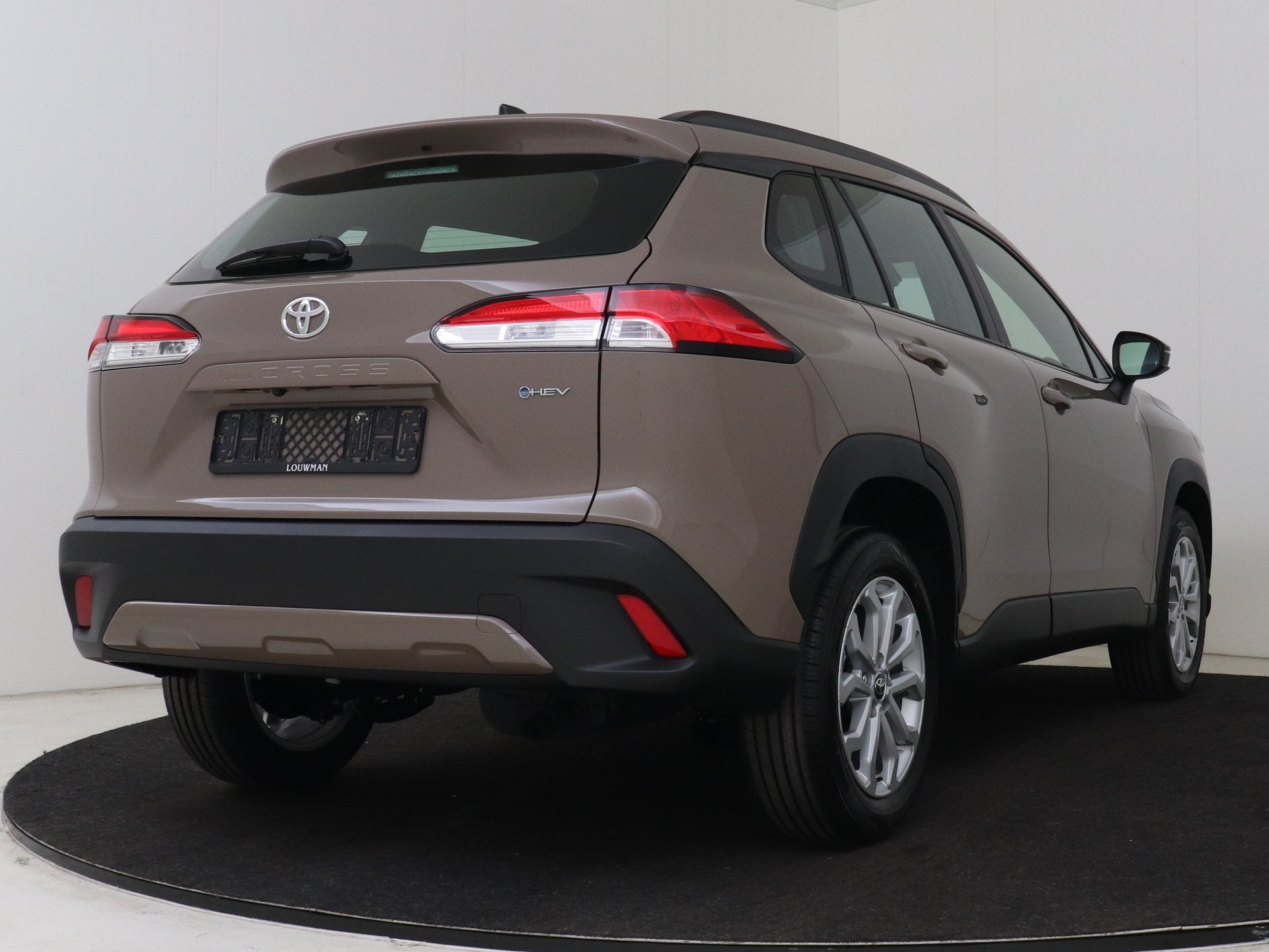 Toyota Corolla Cross Hybrid 140 Active (bj 2026, automaat), 12 maanden, Stof, Origineel Nederlands, Hybride Elektrisch/Benzine