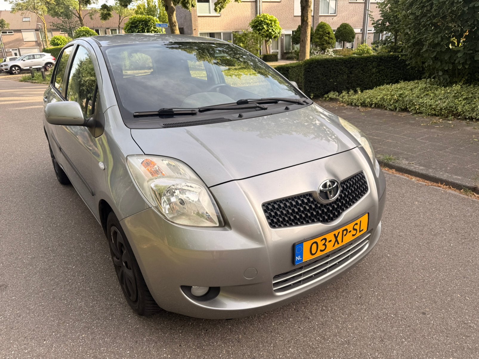 Toyota Yaris 1.3 16V Vvt-i 5DR | apk | airco, Voorwielaandrijving, 40 €/maand, 4 cilinders, 995 kg