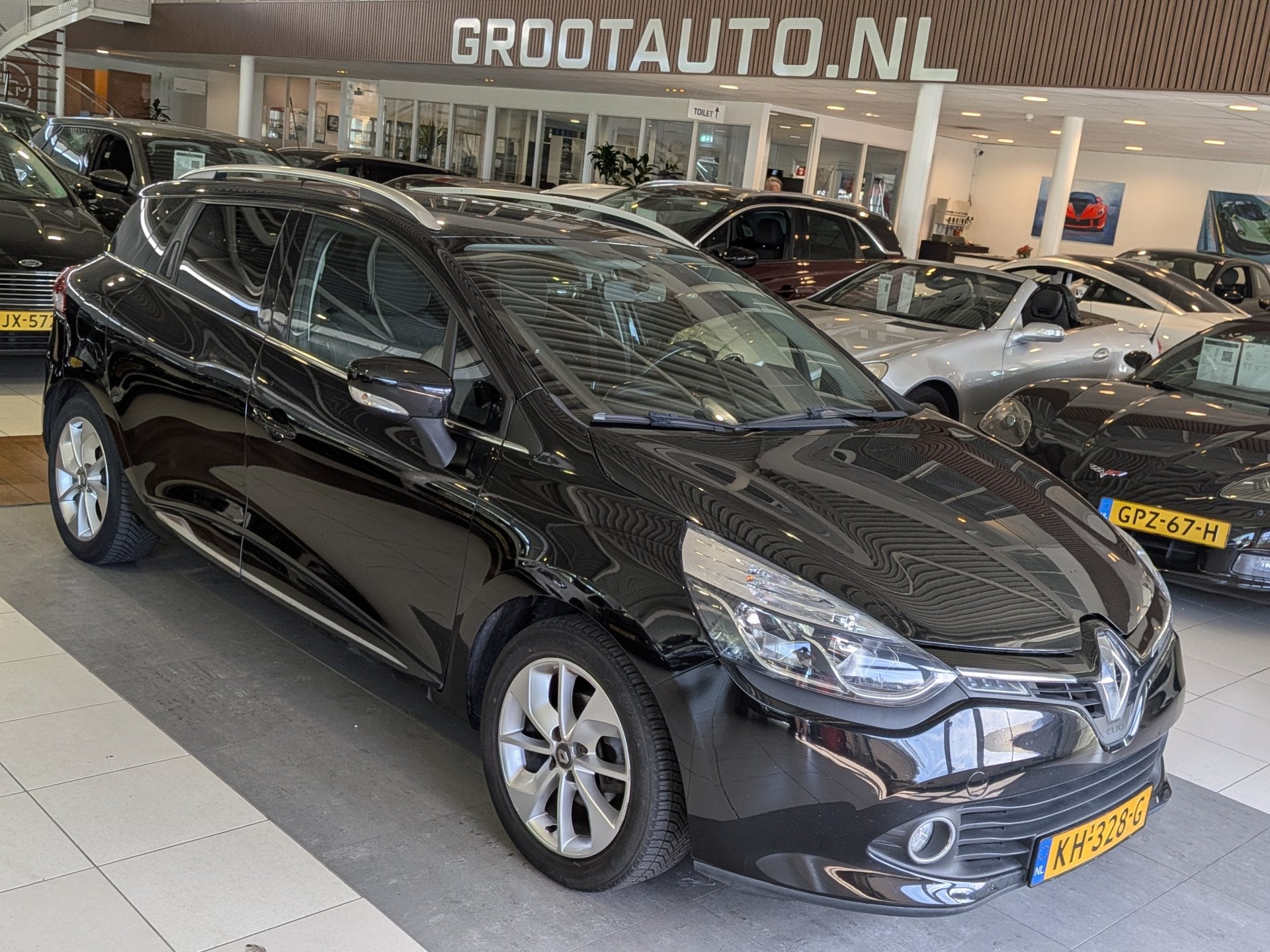 Renault Clio Estate 0.9 TCe Limited Airco, Cruise Control, T, Voorwielaandrijving, 898 cc, Stof, Gebruikt