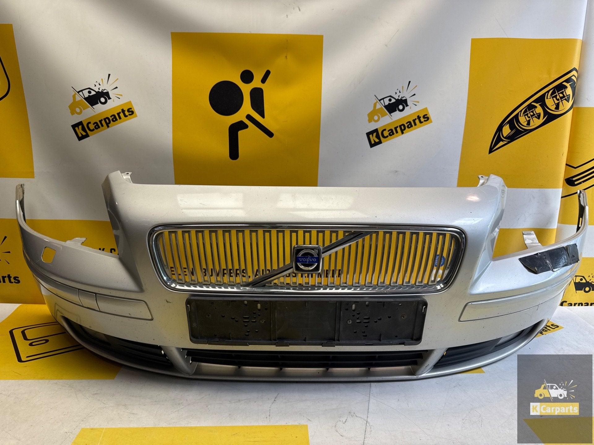 Voorbumper bumper 464-46 Volvo S40 II 2.4 ( 04- 12) 30657005, Auto-onderdelen, Carrosserie en Plaatwerk, Info@fabrikant.eu, Ophalen of Verzenden